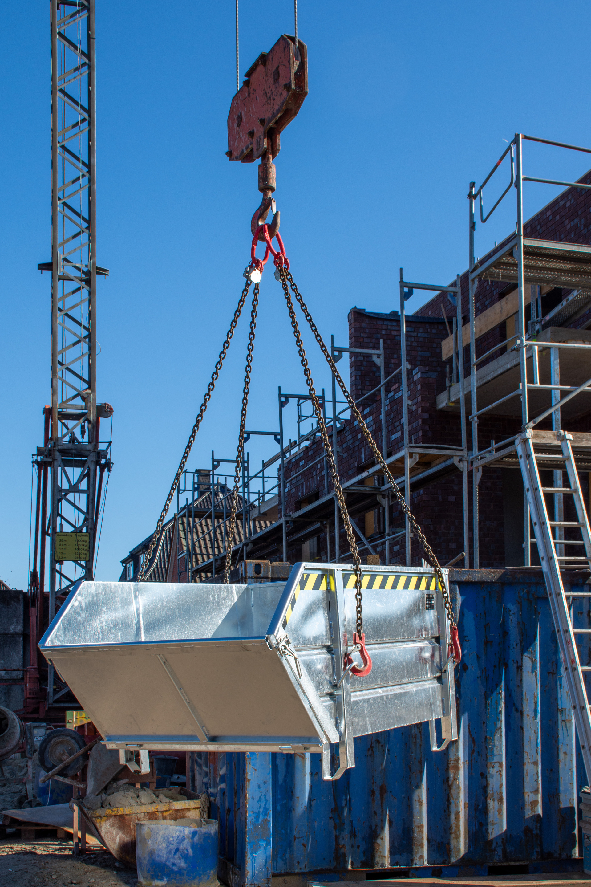 Baustoffbehälter Typ BBKoto (kann Zubehör enthalten)