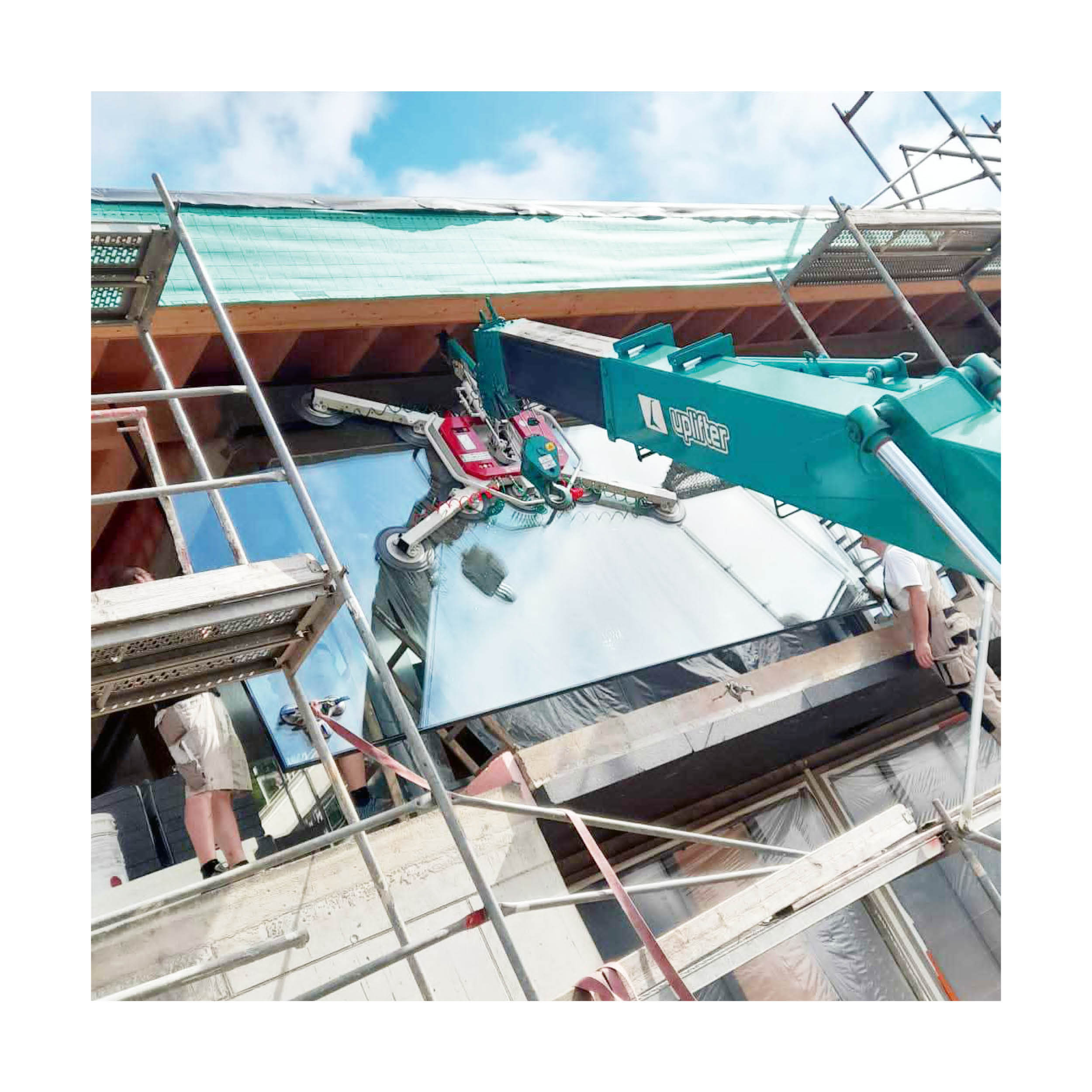 UPG1000 baut Fenster ein